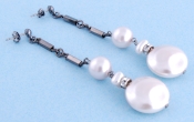 Pearl Earrings - 04344