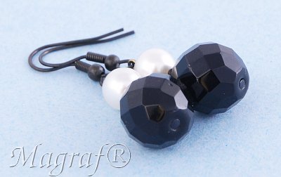 Pearl Earrings - 04610