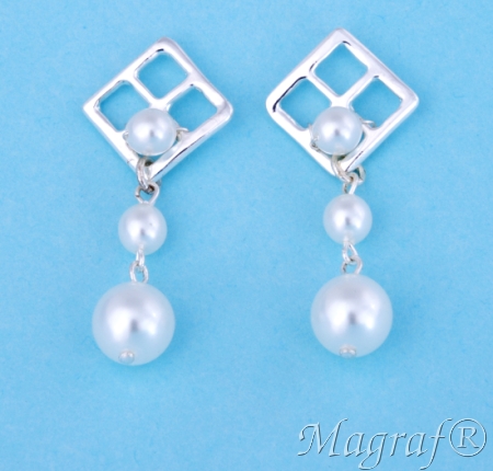 Pearl Earrings - 04821